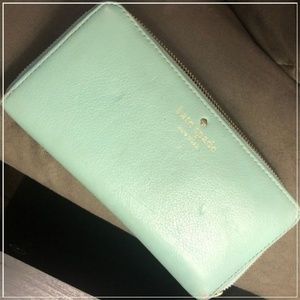 Kate Spade New York | Ziparound Wallet